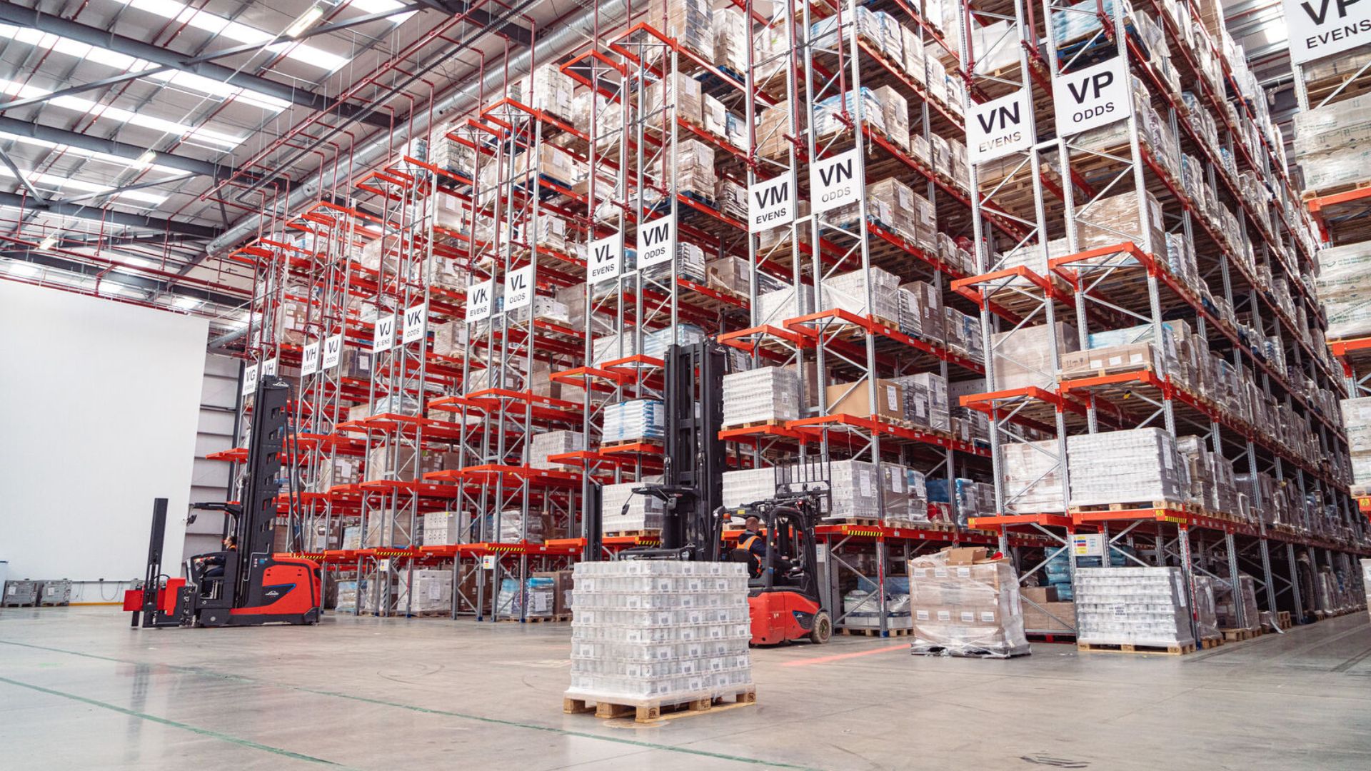 5 Questions to Ask Before Outsourcing Your Warehousing